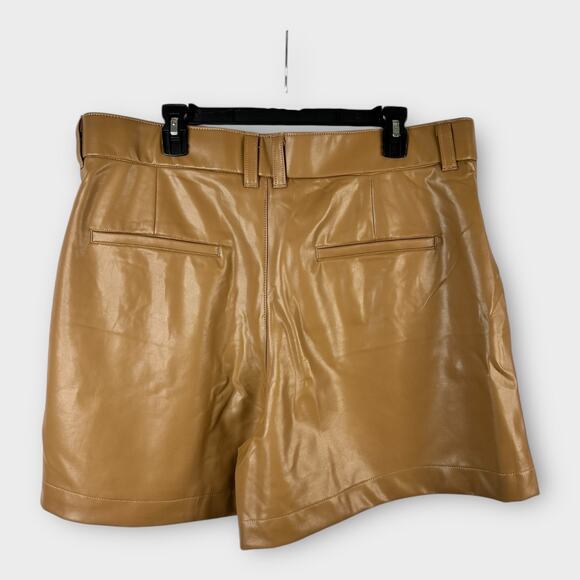 Abercrombie & Fitch Womens size XL Vegan Pleated Leather Shorts Brown - Picture 2 of 6